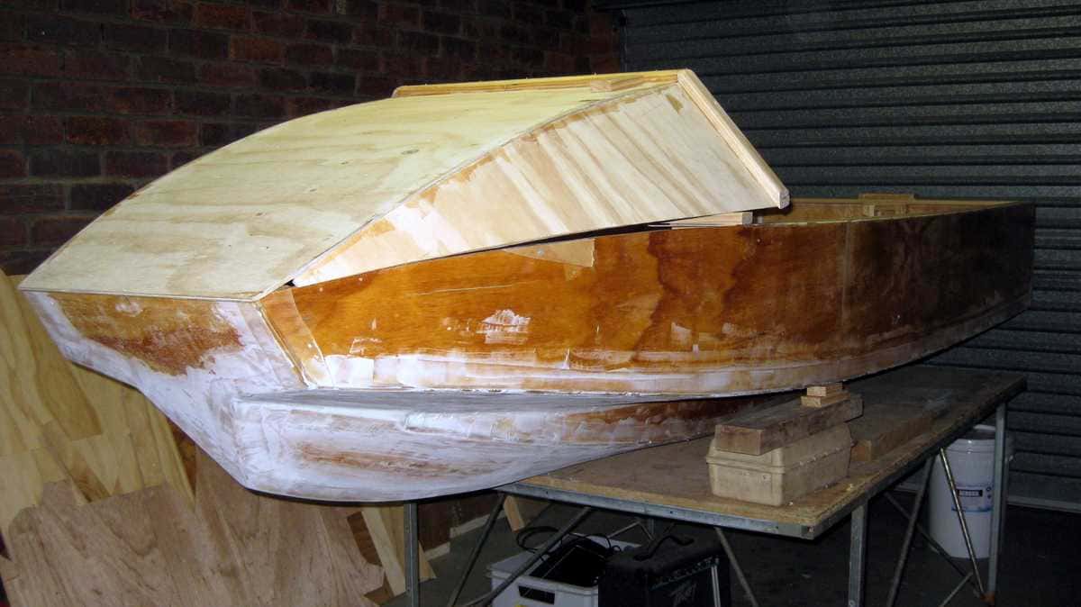 Adding the bonnet